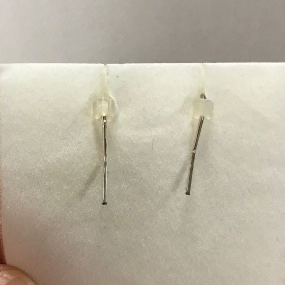 NWT Avon Black/Silvertone Longing For It Earrings - Picture 5 of 8